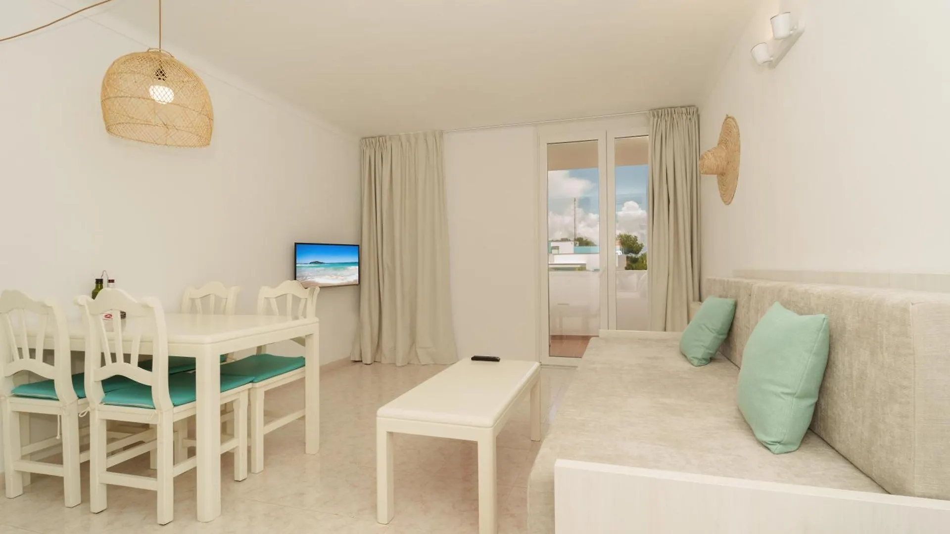 קולוניה סנט ג'ורדי Apartaments Andreas 0*, קולוניה סנט ג'ורדי