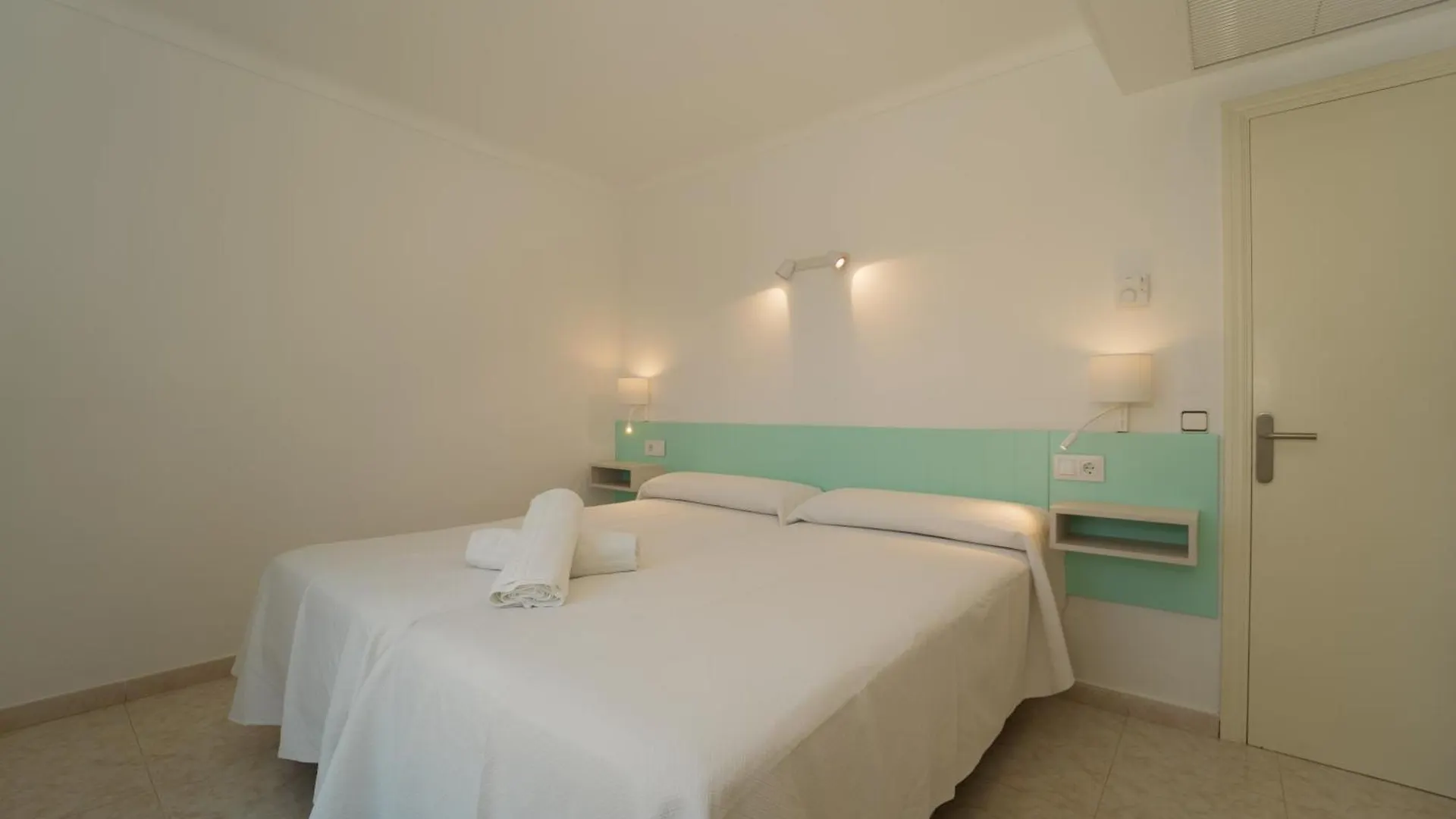 קולוניה סנט ג'ורדי Apartaments Andreas